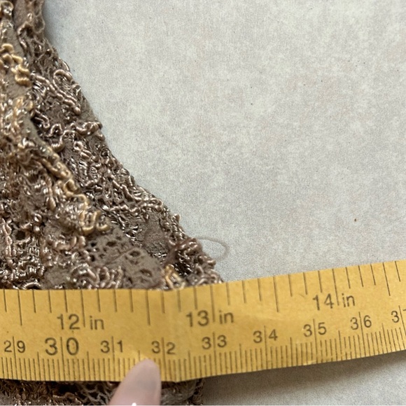 Gold label Victoria’s Secret tank top - Picture 7 of 8